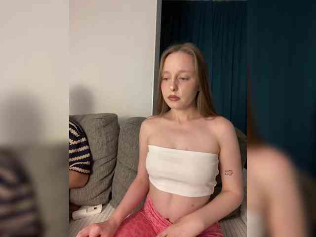 PeachPie Sex Cam Show