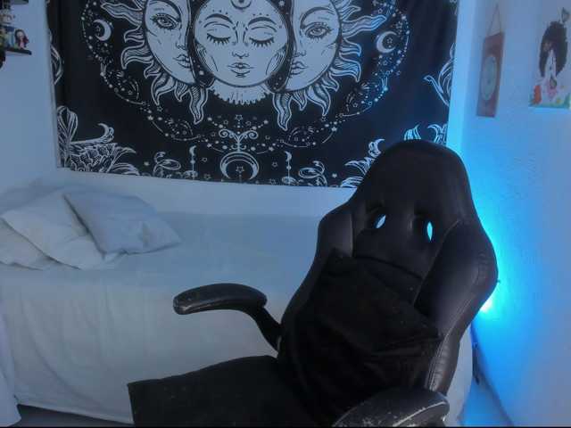 Just-katiex live cam on BongaCams