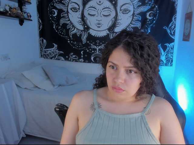 Just-katiex live cam on BongaCams