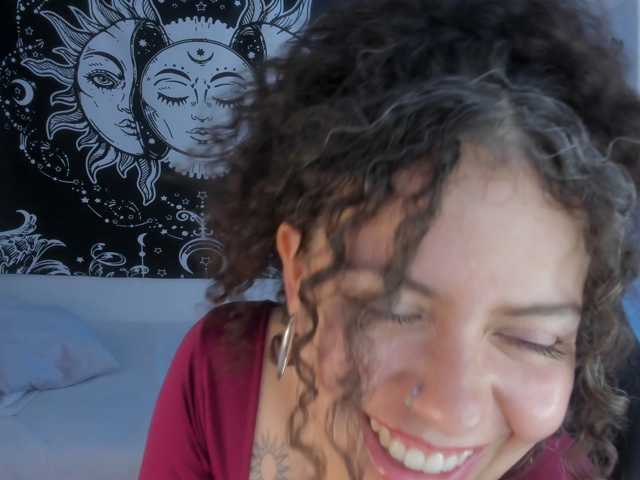 Just-katiex live cam preview