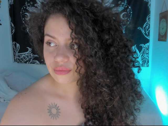 Just-katiex live cam on BongaCams