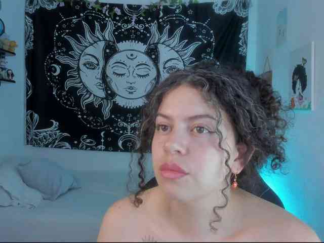 Just-katiex webcam