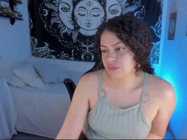 Just-katiex webcam