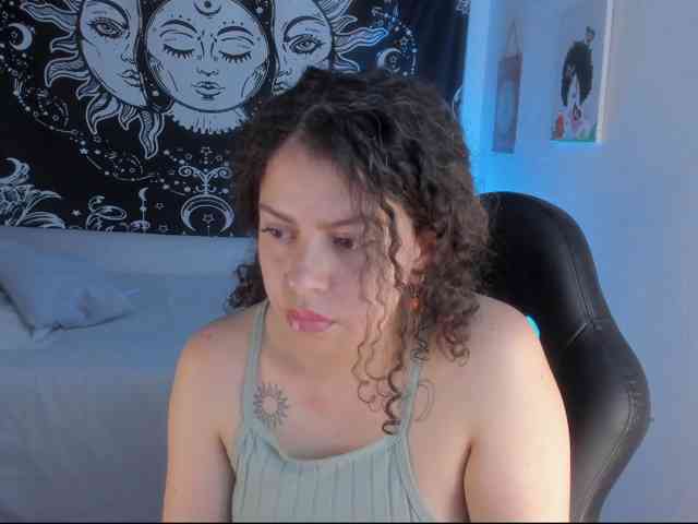Just-katiex webcam