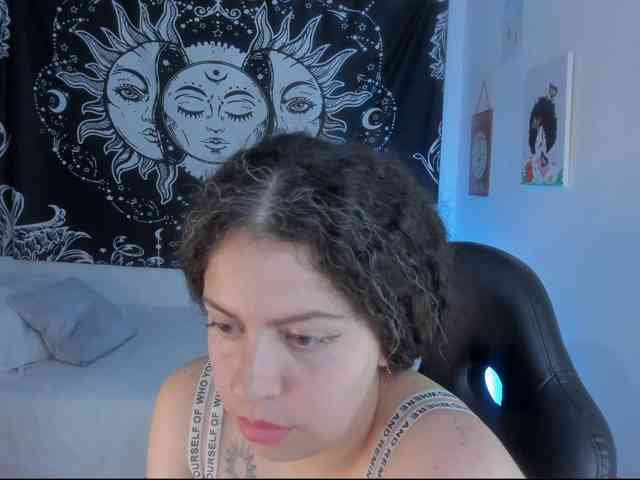 Just-katiex webcam