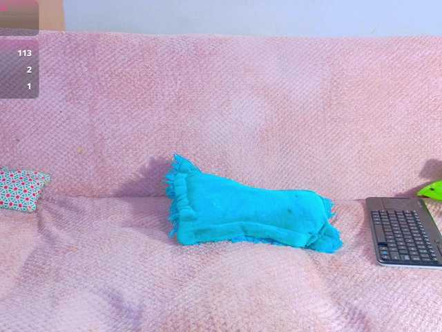 isabelle-adj1's BongaCams show and profile