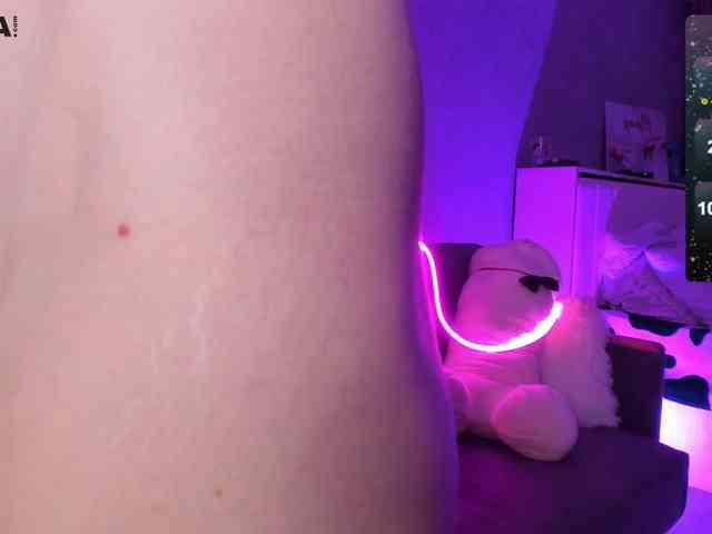Nude-Nansy webcam