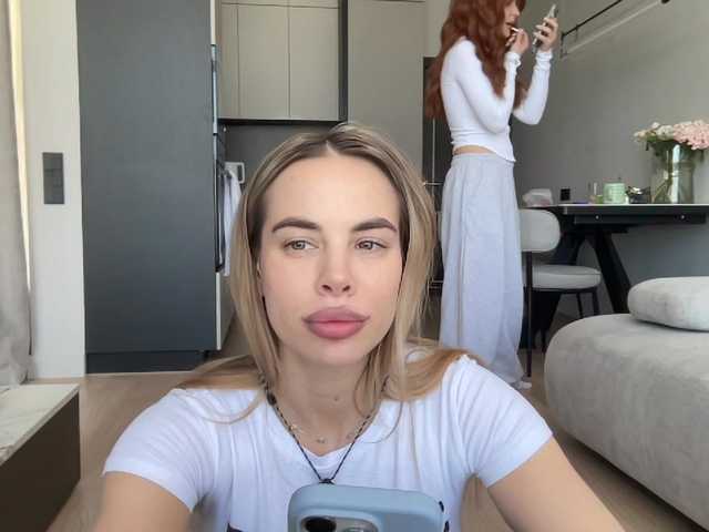diffgirls1-1 cam belle