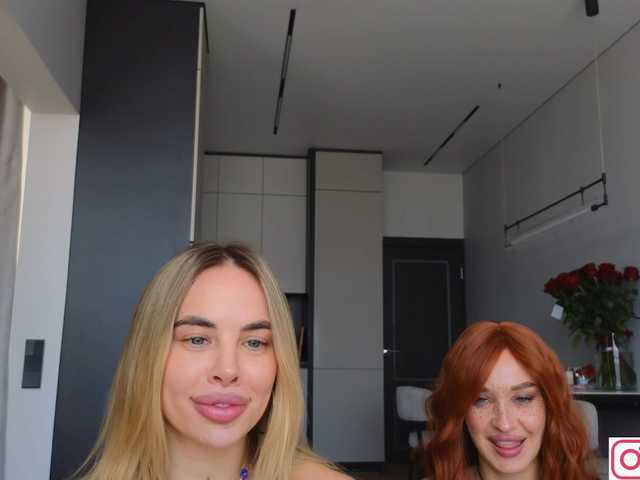 diffgirls1-1 live webcam show
