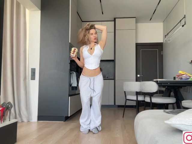  diffgirls1-1 chat room