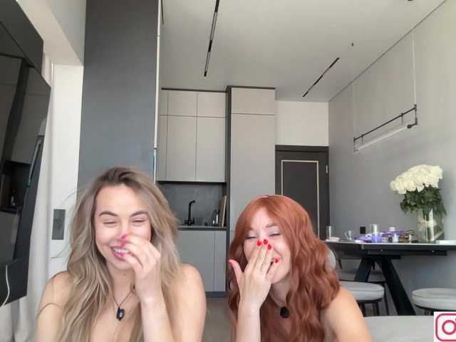 diffgirls1-1 live webcam show