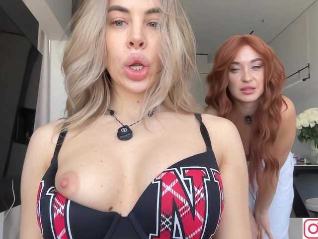 diffgirls1-1 live webcam show
