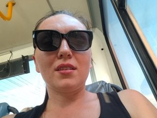 DIVo_0RA Porn Show