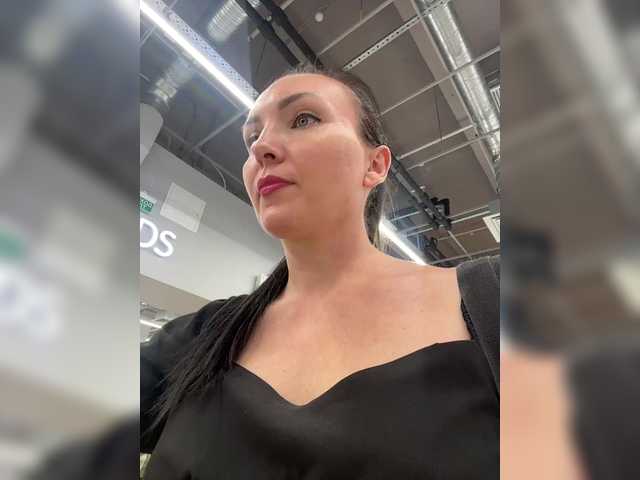 DIVo_0RA live webcam show