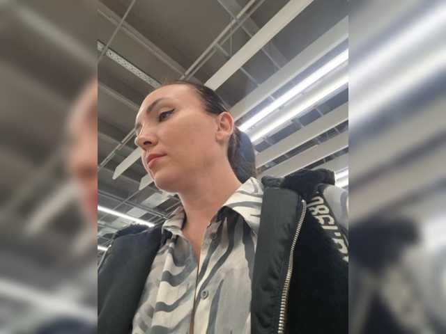DIVo_0RA