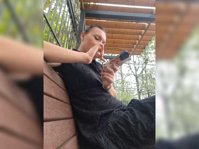 DIVORA live cam on BongaCams