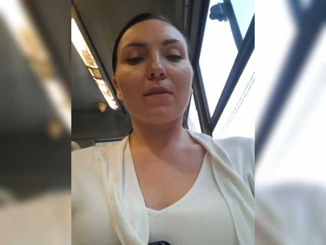 DIVo_0RA live cam