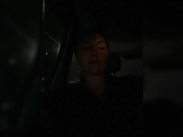DIVORA live cam on BongaCams