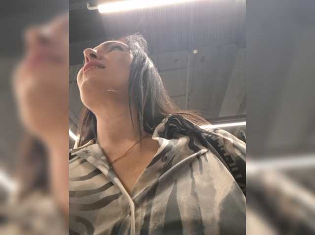 DIVo_0RA live cam preview
