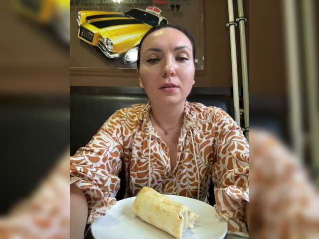 DIVo_0RA live cam preview