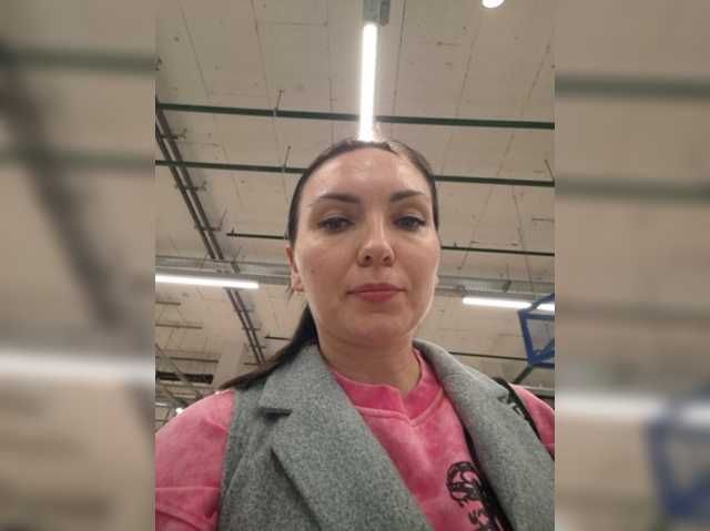 DIVORA live cam on BongaCams