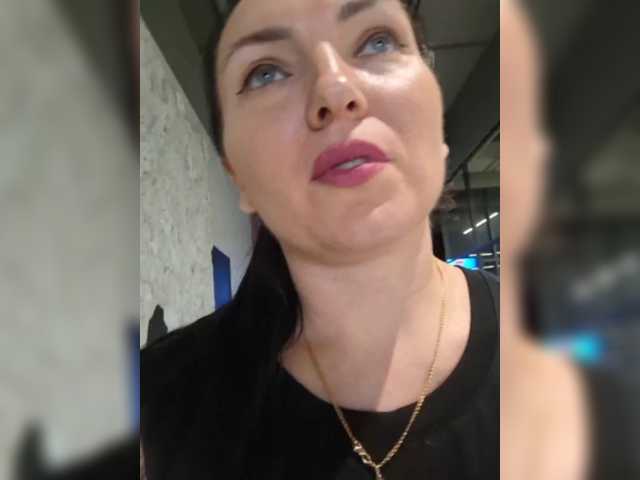 DIVo_0RA live cam preview