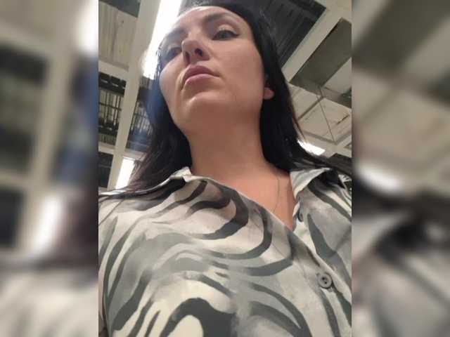 DIVo_0RA live cam preview