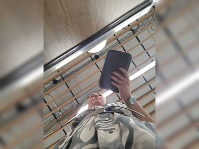 DIVo_0RA