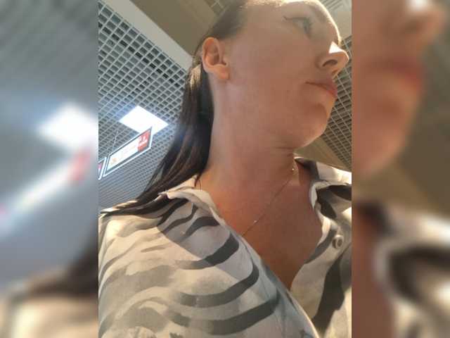  на boncamsDIVORA