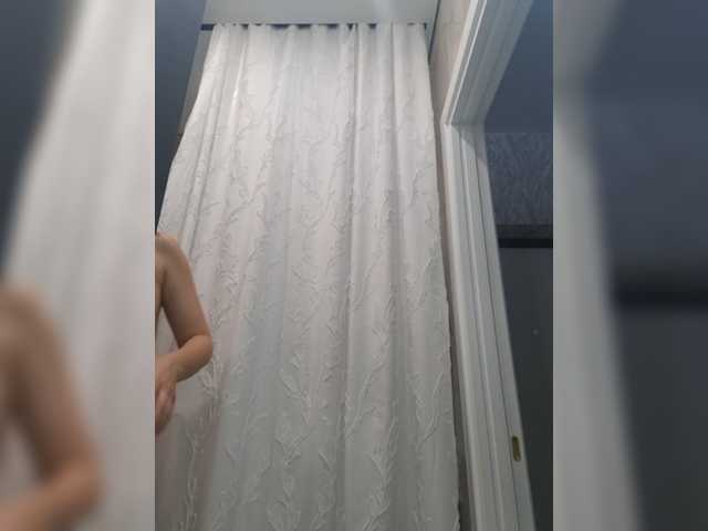 DIVORA Nude Live Sex Shows