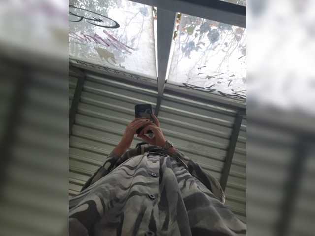 DIVo_0RA