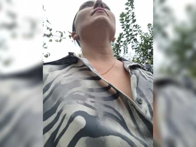 DIVo_0RA live cam preview