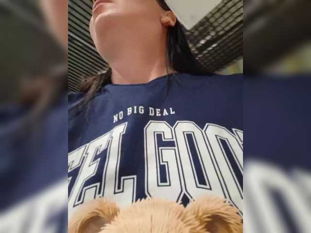 DIVORA live cam on BongaCams