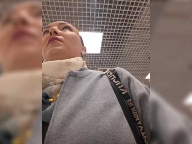 DIVo_0RA