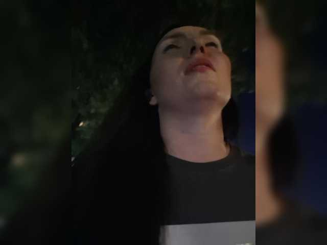 DIVo_0RA live webcam show