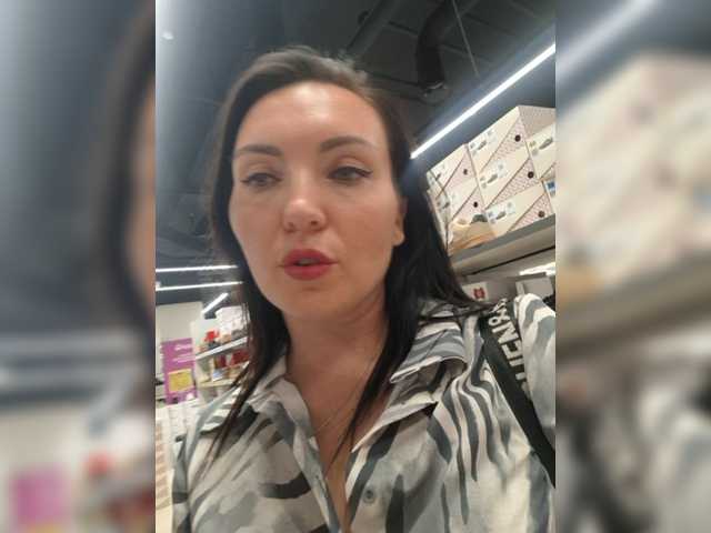 DIVo_0RA live cam