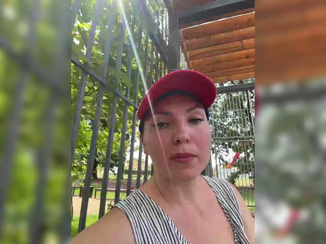 DIVo_0RA live webcam show