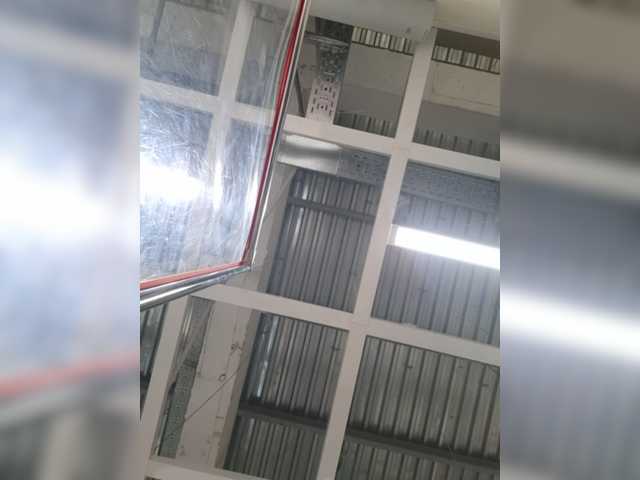 DIVORA's BongaCams show and profile