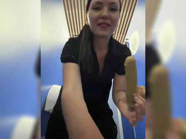 DIVORA Live Webcam on BongaCams