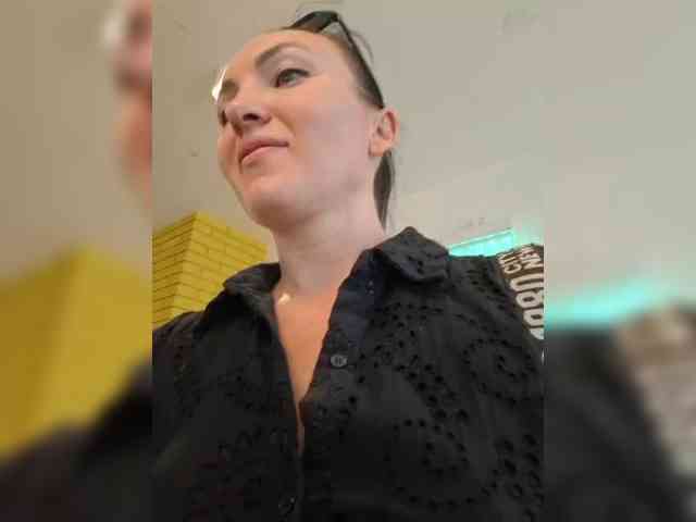 DIVo_0RA webcam