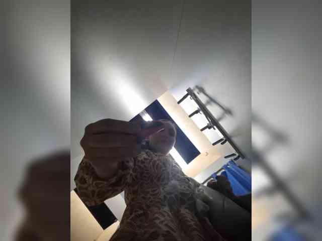 DIVo_0RA