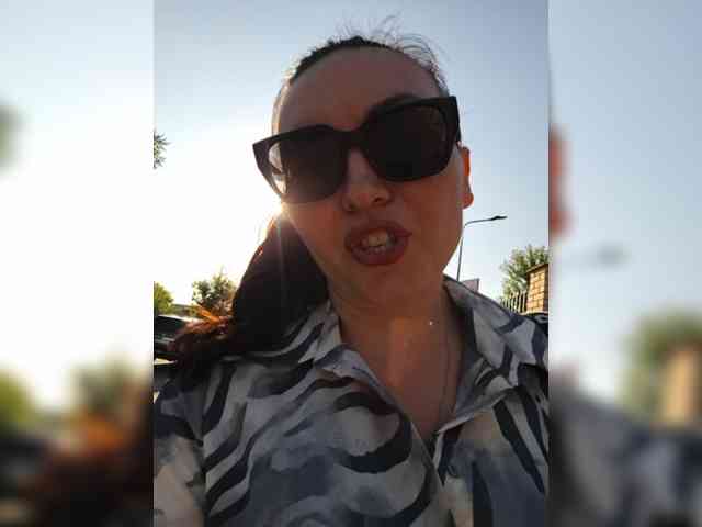 DIVo_0RA webcam