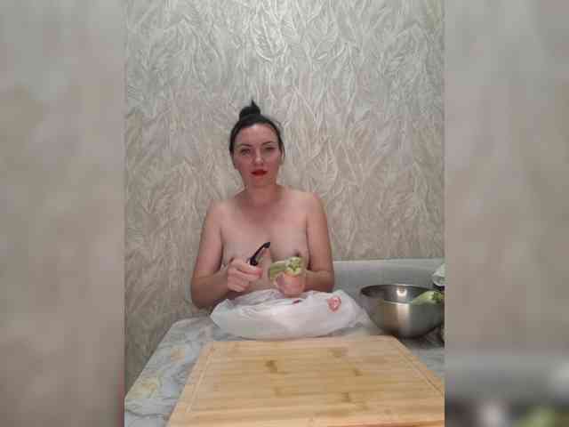 DIVORA Sex Cam Show