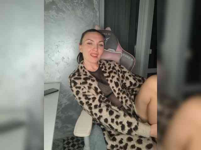Mrs_Di webcam