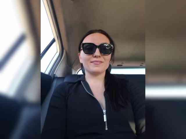 Live stream of DIVORA