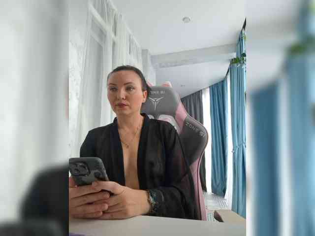 DIVo_0RA webcam