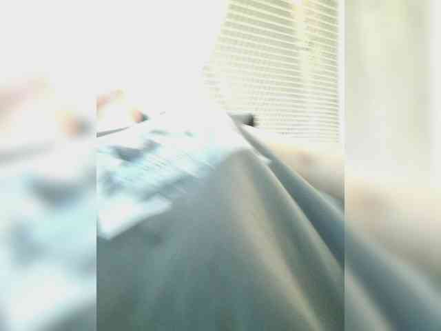 DIVORA Sex Cam Show