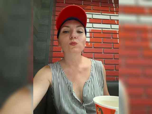 DIVo_0RA webcam