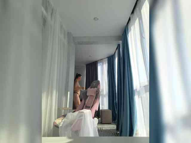 Model: O__O