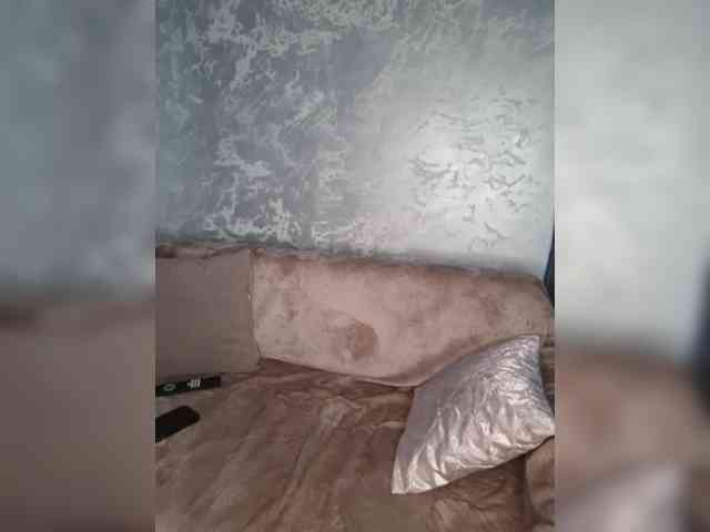Mrs_Di webcam